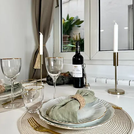 Stylish Steps From Le Marais Apartment