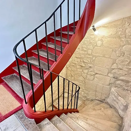 Apartment Stylish Steps From Le Marais *