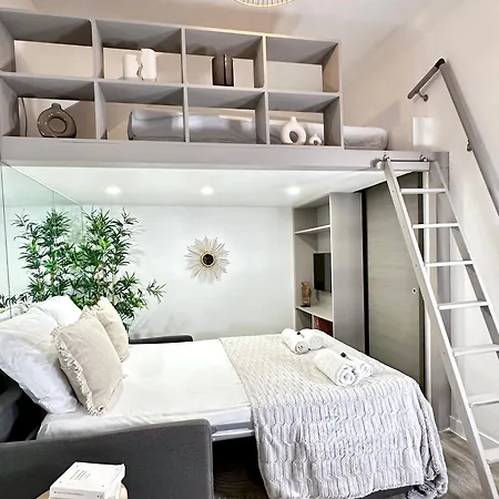 Apartment Stylish Steps From Le Marais