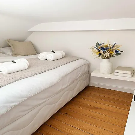 Louvre - Premium For 3