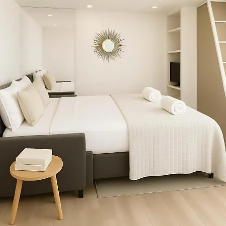 Louvre - Premium For 3 * Parigi